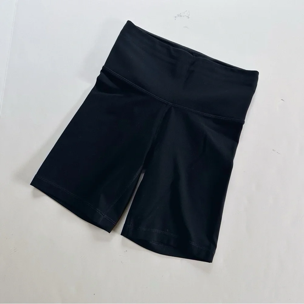 Aritzia tnaction hi